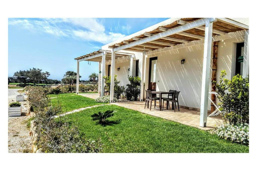 Casa Vacanze Senia Del Rais Favignana Exterior photo